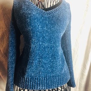 Gap cornflower blue chenille sweater small.